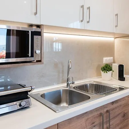 Lia's One * Mantouki