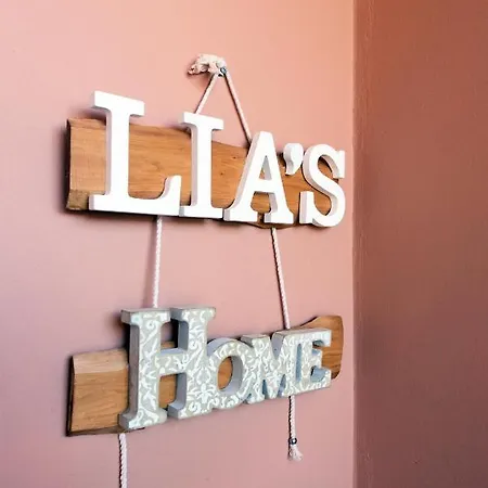 Lia's One